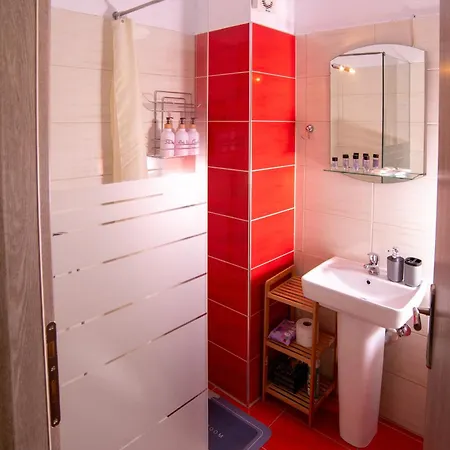 & Riverfront 1 * Edessa